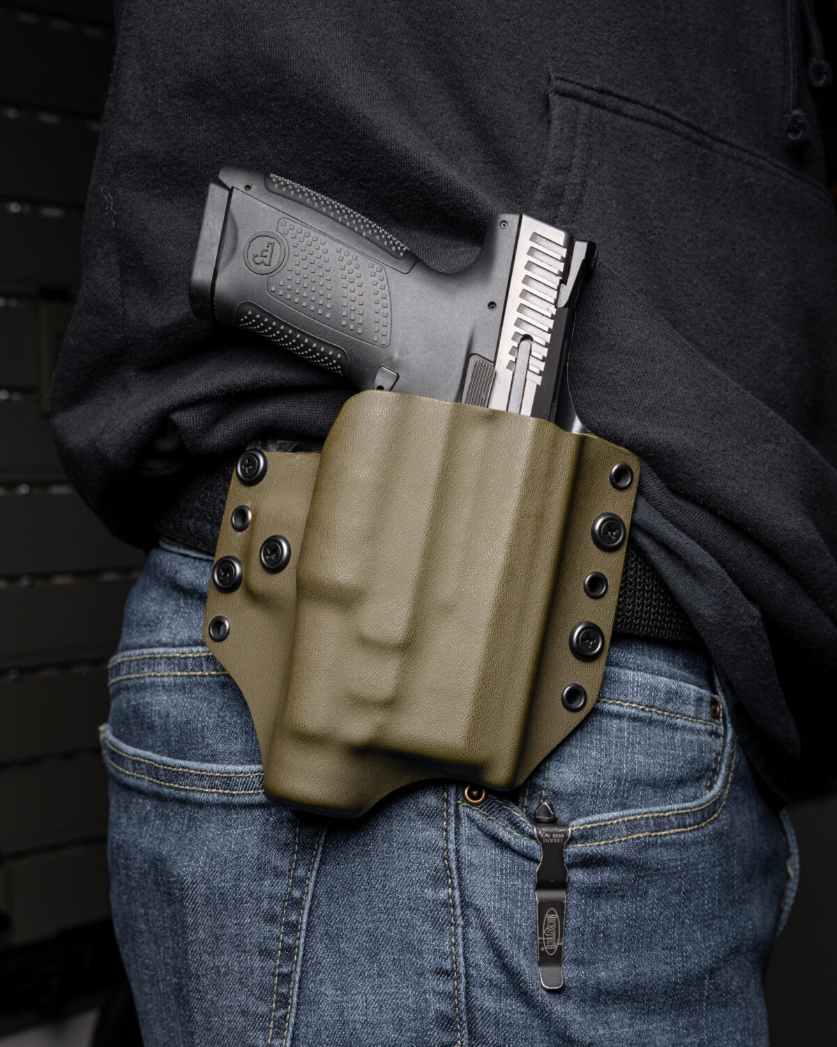Attack Dog Holster (OWB & IWB) 1 Attack Dog Holster (OWB & IWB)