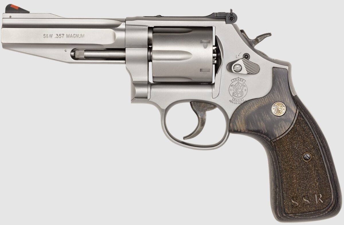 SMITH AND WESSON 686SSR 357MAG 4" 6RD SS/WD AS# 1 1780128df4