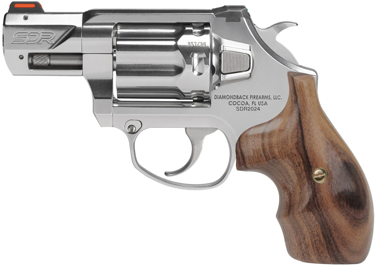 Diamondback DB075AS701 SDR Exclusive Grip 357 Mag/38 Special +P 6 Shot Polished Stainless Steel Barrel, Stainless Steel Frame & Cylinder, Hogue Wood Grip 1 171230