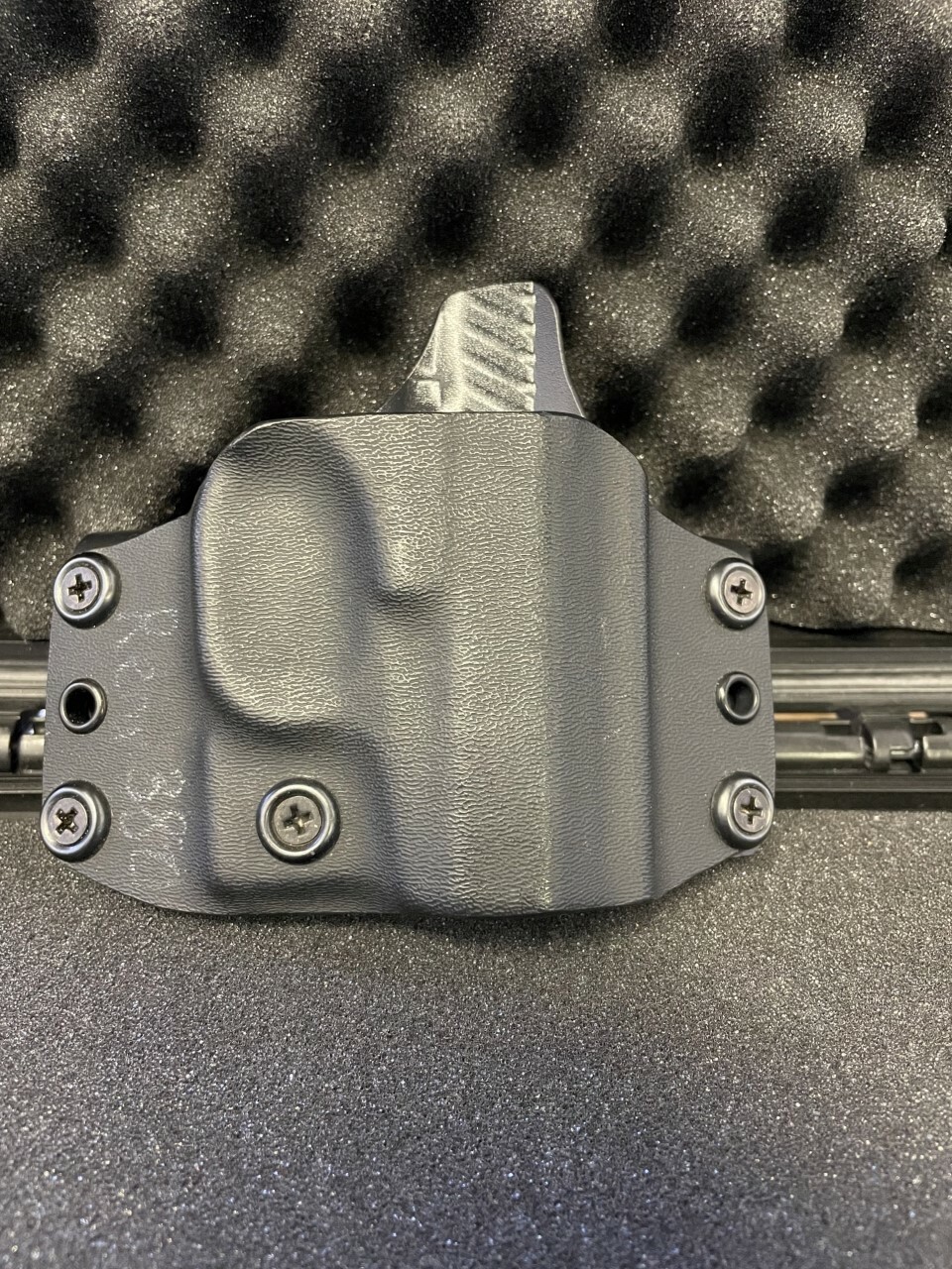 OVERSTOCK "REMINGTON 380" "RIGHT HAND" OWB HOLSTER 1 57 174