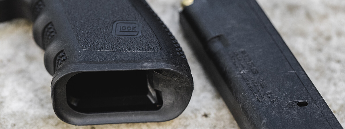 MAG940 Hero Magpul GL Enhanced Magazine Well GLOCK 19 GEN3 01