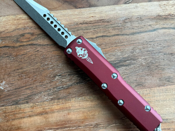 Microtech UTX-85 WARHOUND SIG SERIES - MERLOT STONEWASH STANDARD