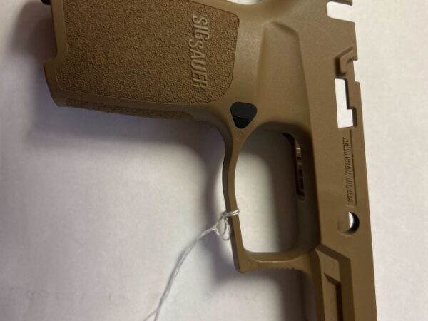 Sig Sauer P320 M18 Coyote Polymer Grip Module (USED)