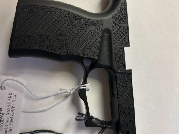 Shark Coast X65 SHARK TOOTH - SIG P365 GRIP - BLK