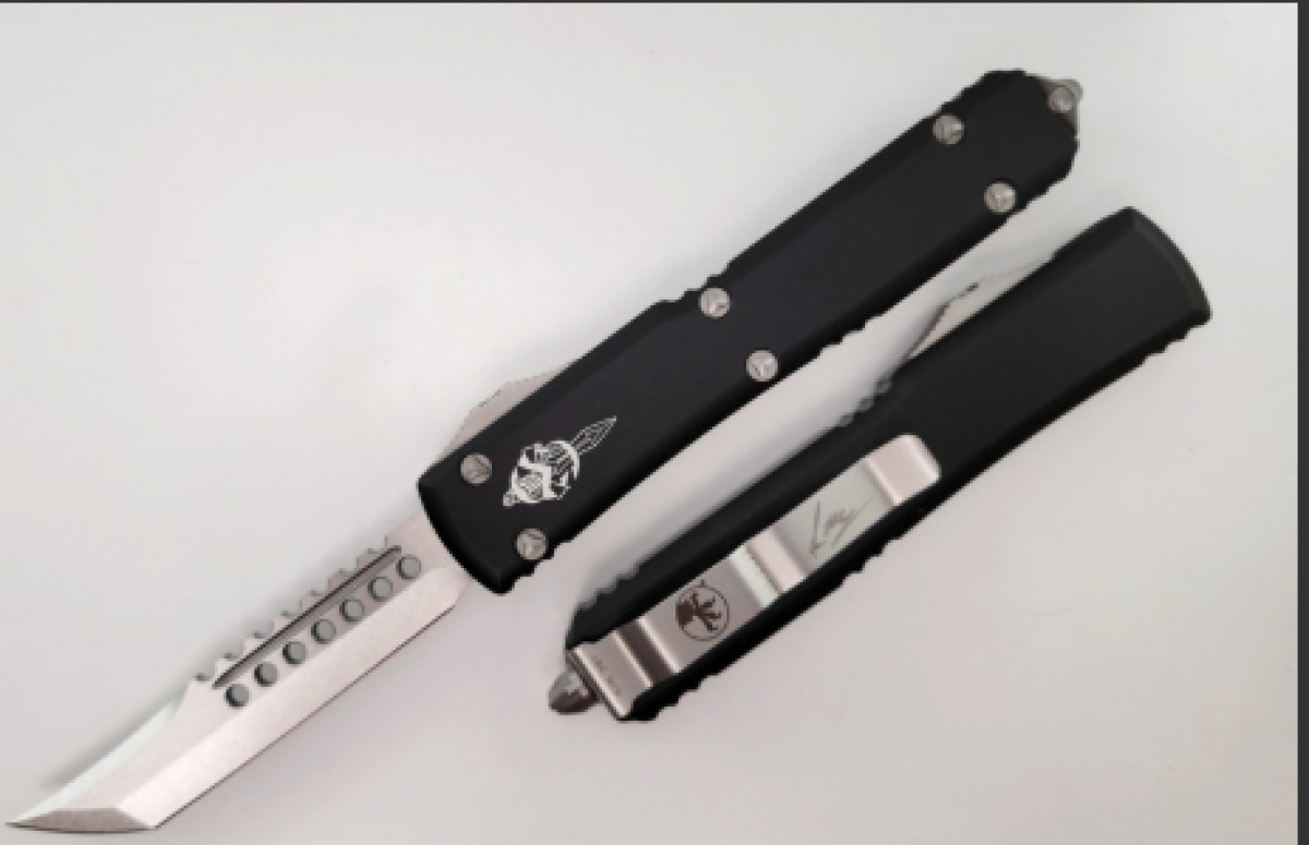 Microtech Ultratech OTF Signature Series Hellhound 119-10S - Stonewash 3.4" Tanto Hound Blade & Black Aluminum Handle - D/A Out the Front Automatic 1 screenshot 2026 01 20 124728